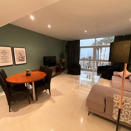 First Line Sea Apartment By Oliva Estepona Esterno foto