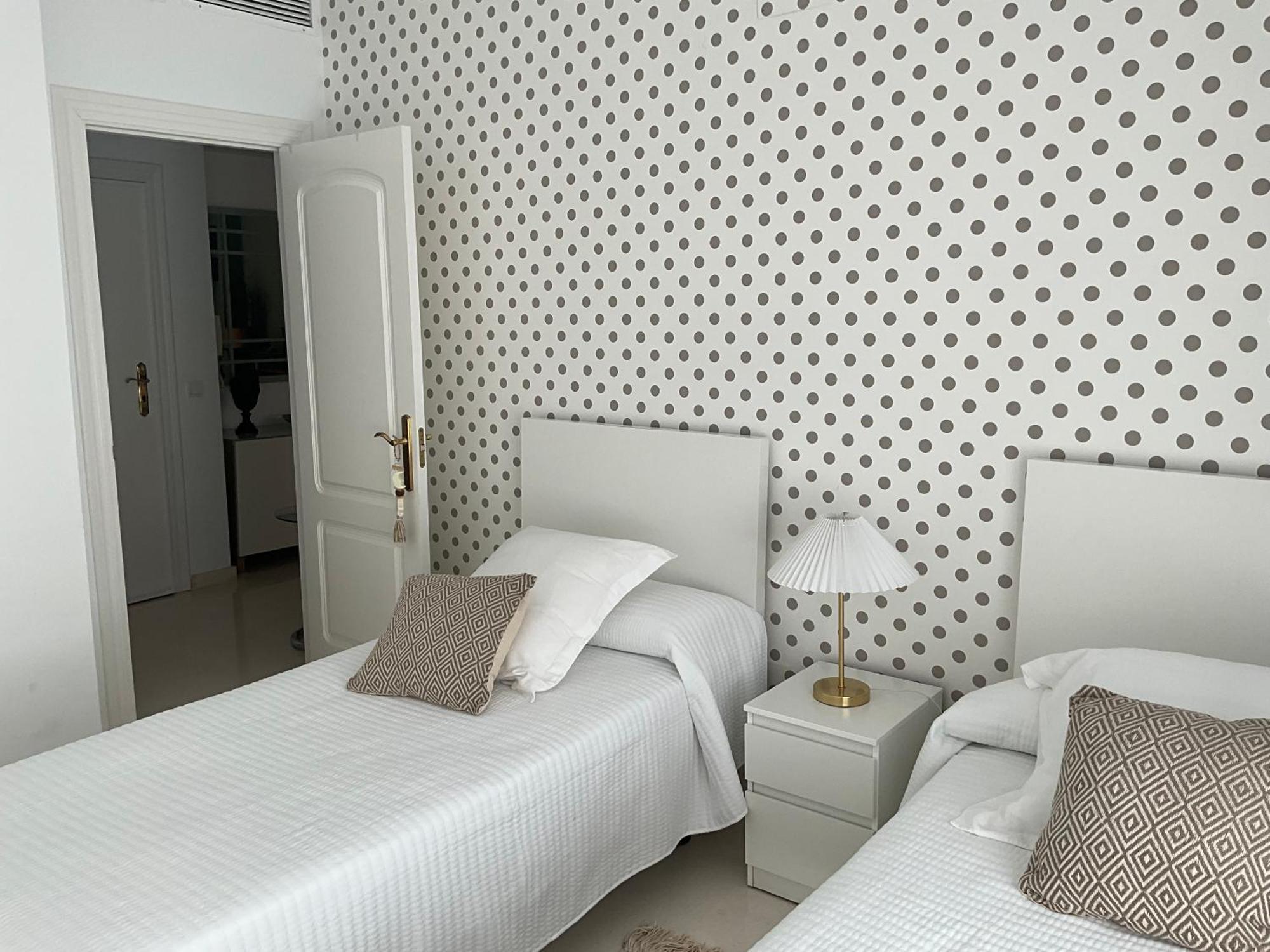 First Line Sea Apartment By Oliva Estepona Esterno foto